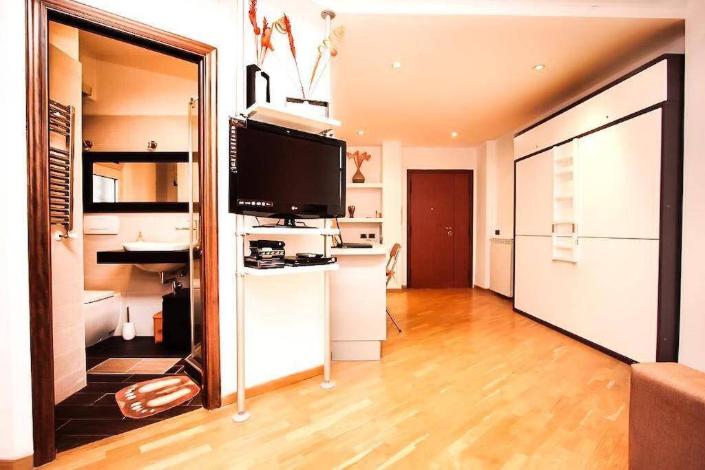 Petite Home In Rzym Zewnętrze zdjęcie